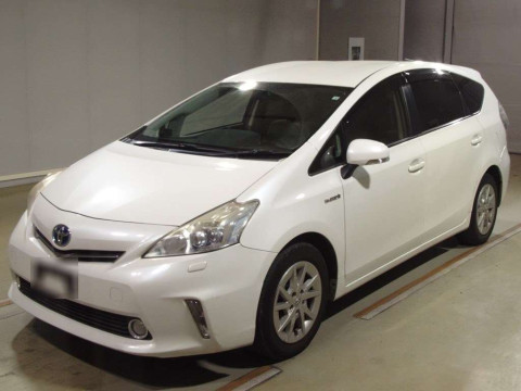 2012 Toyota Prius alpha ZVW41W[0]