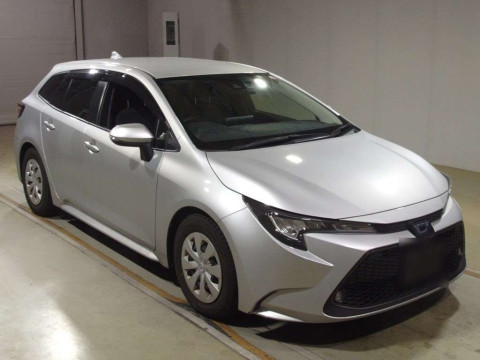 2021 Toyota Corolla Touring Wagon ZWE211W[2]