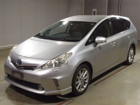 2012 Toyota Prius alpha ZVW41W[0]