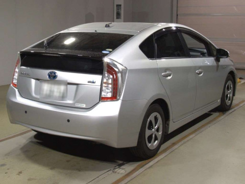 2015 Toyota Prius ZVW30[1]