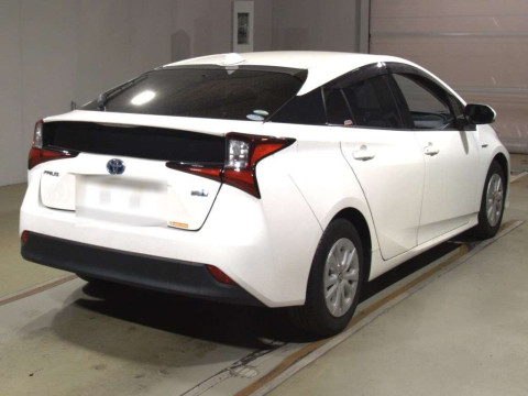 2019 Toyota Prius ZVW51[1]