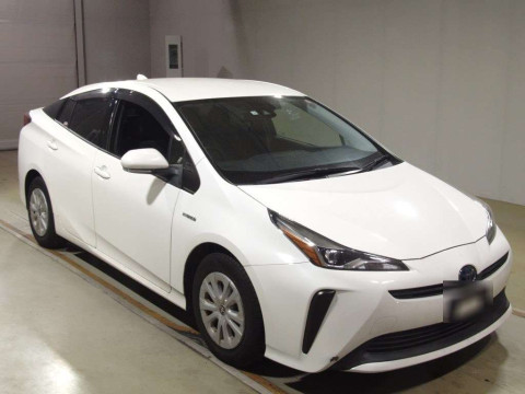 2019 Toyota Prius ZVW51[2]