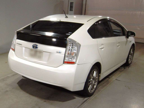 2011 Toyota Prius ZVW30[1]