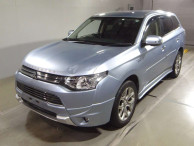 2013 Mitsubishi Outlander PHEV