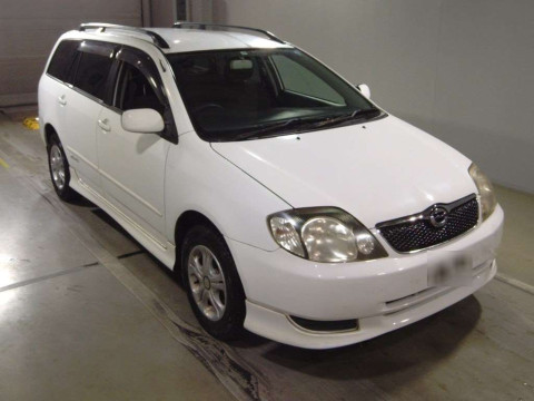 2001 Toyota Corolla Fielder ZZE124G[2]