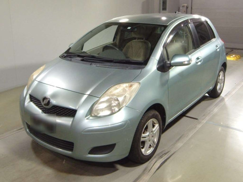 2008 Toyota Vitz SCP90[0]