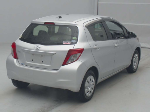 2012 Toyota Vitz KSP130[1]