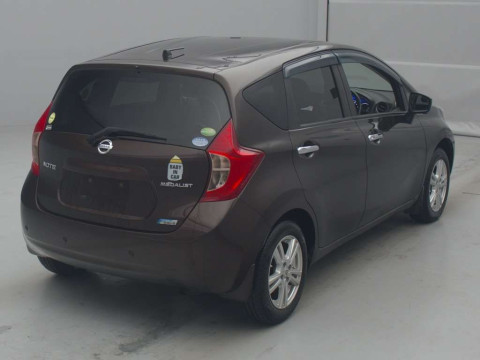 2015 Nissan Note E12[1]