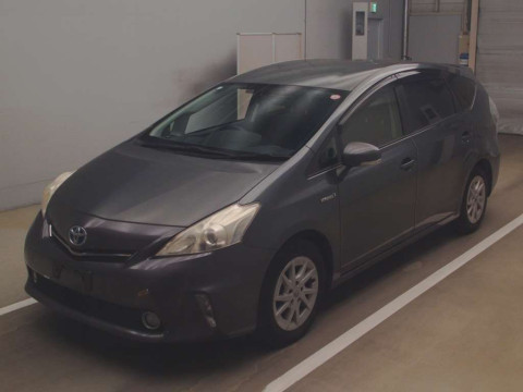 2012 Toyota Prius alpha ZVW41W[0]