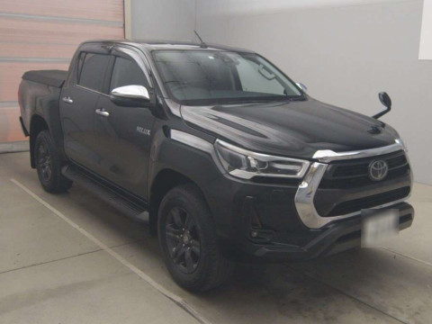 2021 Toyota Hilux GUN125[2]