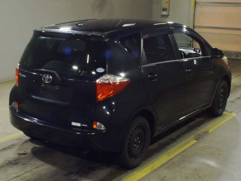 2012 Toyota Ractis NCP125[1]