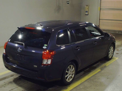 2014 Toyota Corolla Fielder NKE165G[1]