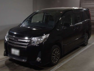 2014 Toyota Noah