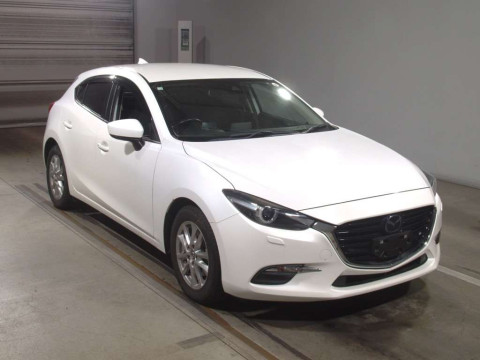 2016 Mazda Axela Sport BM5AS[2]