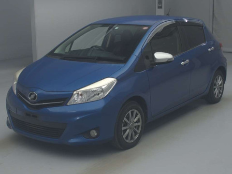 2014 Toyota Vitz NSP130[0]