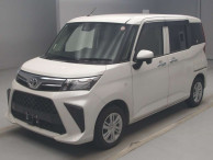 2021 Toyota Roomy