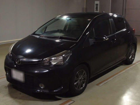 2014 Toyota Vitz NSP130[0]