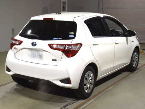 2020 Toyota Vitz NHP130[1]