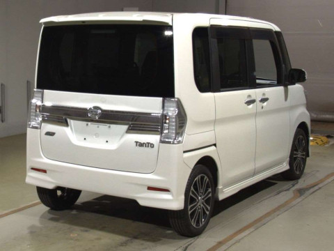 2014 Daihatsu Tanto Custom LA600S[1]