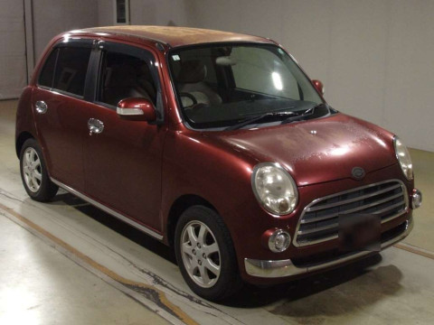 2005 Daihatsu Miragino L650S[2]