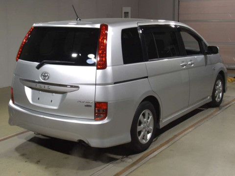 2009 Toyota Isis ZGM10W[1]