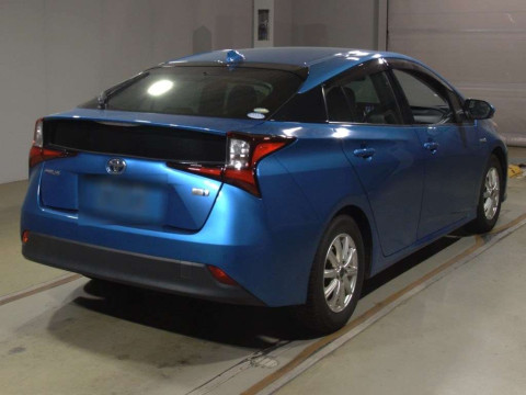 2019 Toyota Prius ZVW51[1]