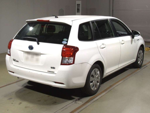 2014 Toyota Corolla Fielder NKE165G[1]