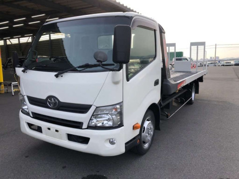 2014 Toyota Dyna Truck XZU720[0]