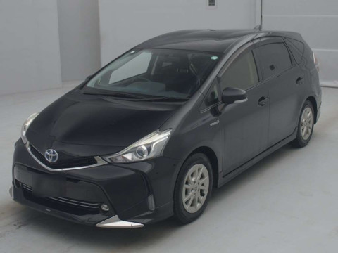 2015 Toyota Prius alpha ZVW41W[0]