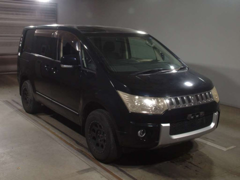 2007 Mitsubishi Delica D5 CV5W[2]