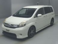 2012 Toyota Isis