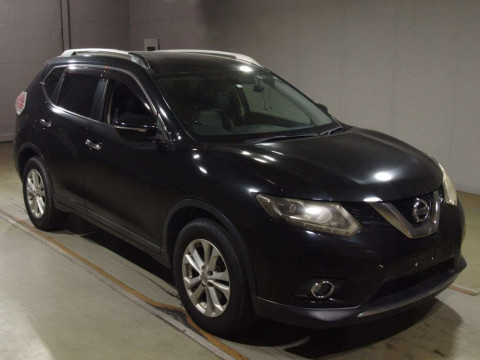 2014 Nissan X-Trail NT32[2]