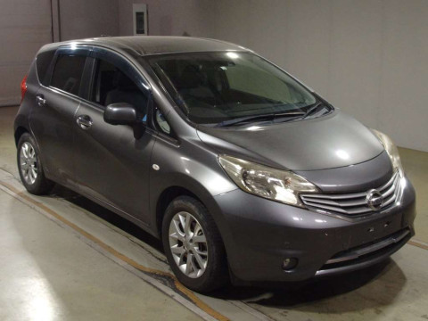 2014 Nissan Note E12[2]