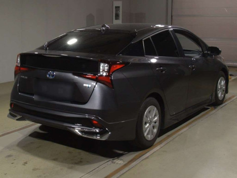 2021 Toyota Prius ZVW51[1]