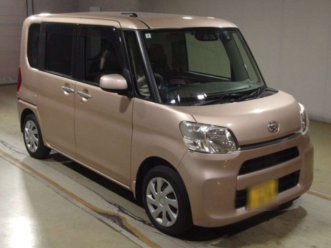 2017 Daihatsu Tanto LA600S[2]