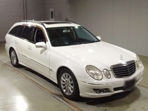 2009 Mercedes Benz E-Class  Station Wagon 211252C[2]