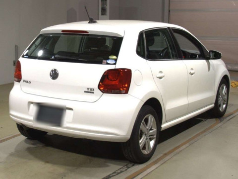 2014 Volkswagen Polo 6RCBZ[1]