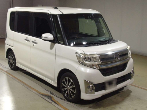 2016 Daihatsu Tanto LA600S[2]