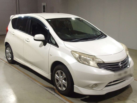 2012 Nissan Note E12[2]