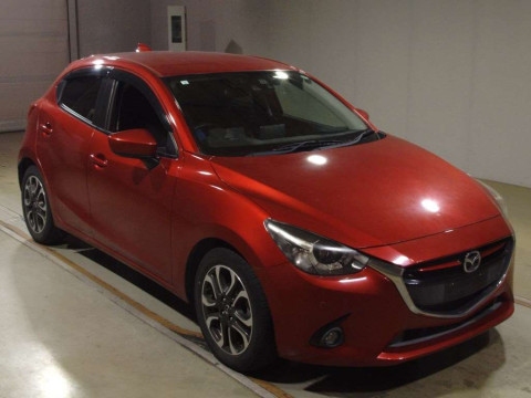 2015 Mazda Demio DJ5FS[2]