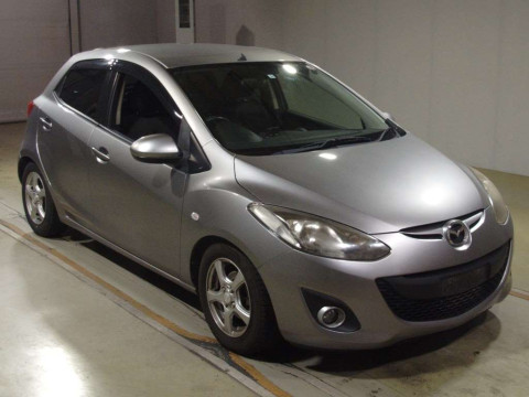 2011 Mazda Demio DE3FS[2]