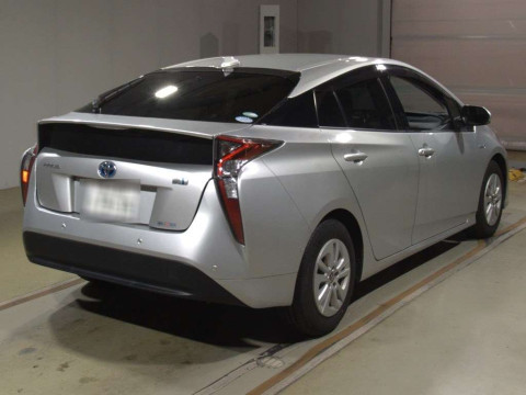 2018 Toyota Prius ZVW50[1]