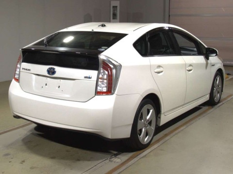 2012 Toyota Prius ZVW30[1]