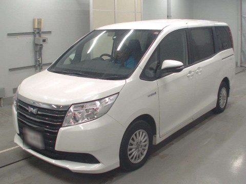 2014 Toyota Noah ZWR80G[0]