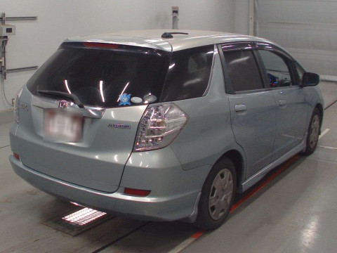 2012 Honda Fit Shuttle Hybrid GP2[1]