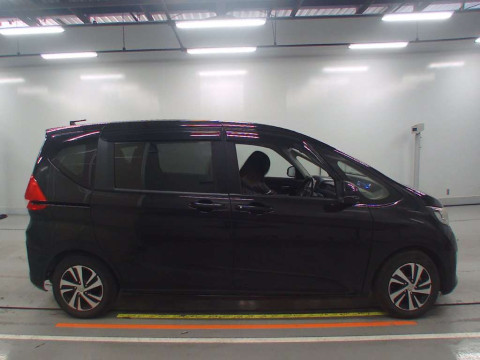 2016 Honda Freed GB5[2]