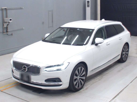 2022 Volvo V90 PB420TM[0]