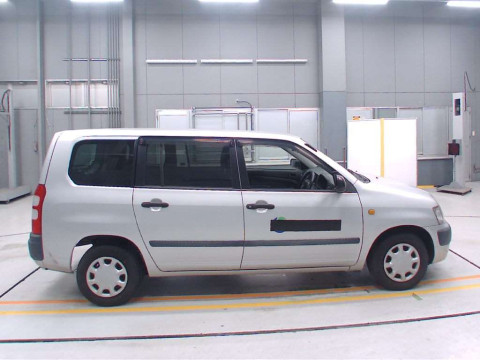 2012 Toyota Succeed Van NCP51V[2]