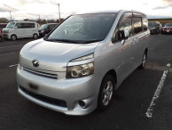 2008 Toyota Voxy