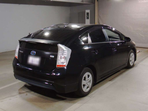 2010 Toyota Prius ZVW30[1]